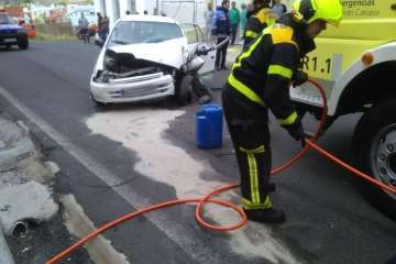 Accidente de tráfico en la carretera del Valle de los Nueve (Foto TA)